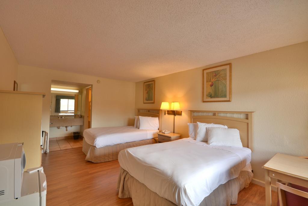 Country Hearth Inn- Kissimmee Εξωτερικό φωτογραφία