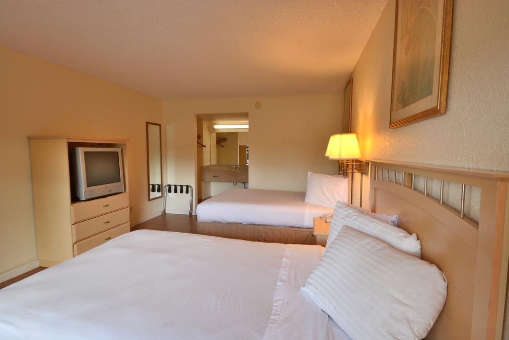 Country Hearth Inn- Kissimmee Εξωτερικό φωτογραφία