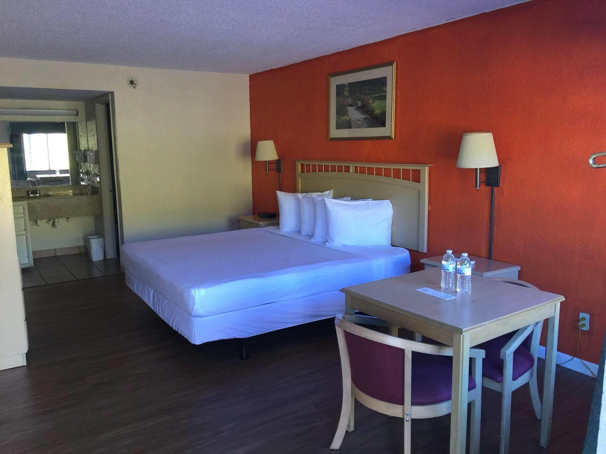 Country Hearth Inn- Kissimmee Εξωτερικό φωτογραφία
