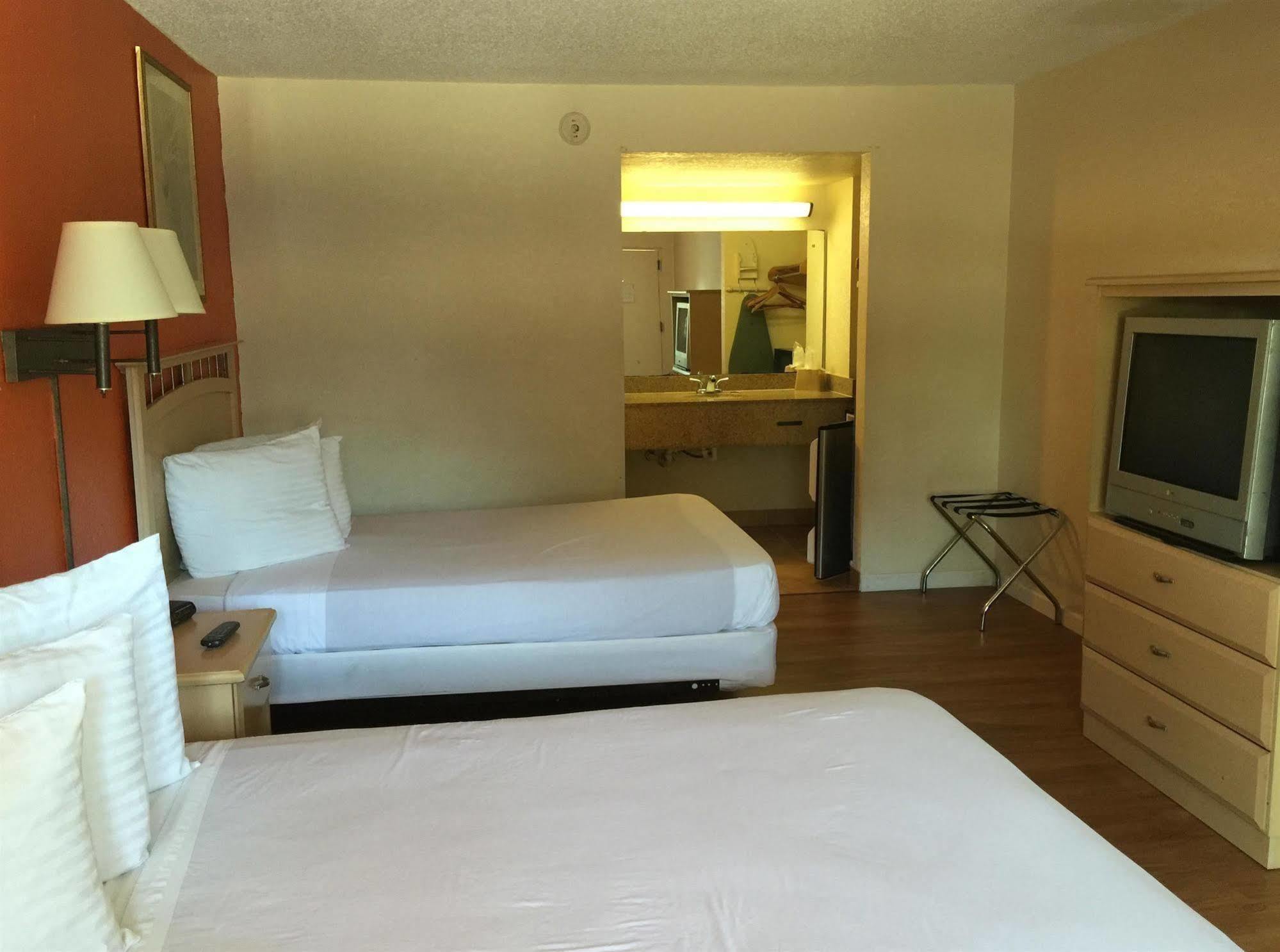 Country Hearth Inn- Kissimmee Εξωτερικό φωτογραφία