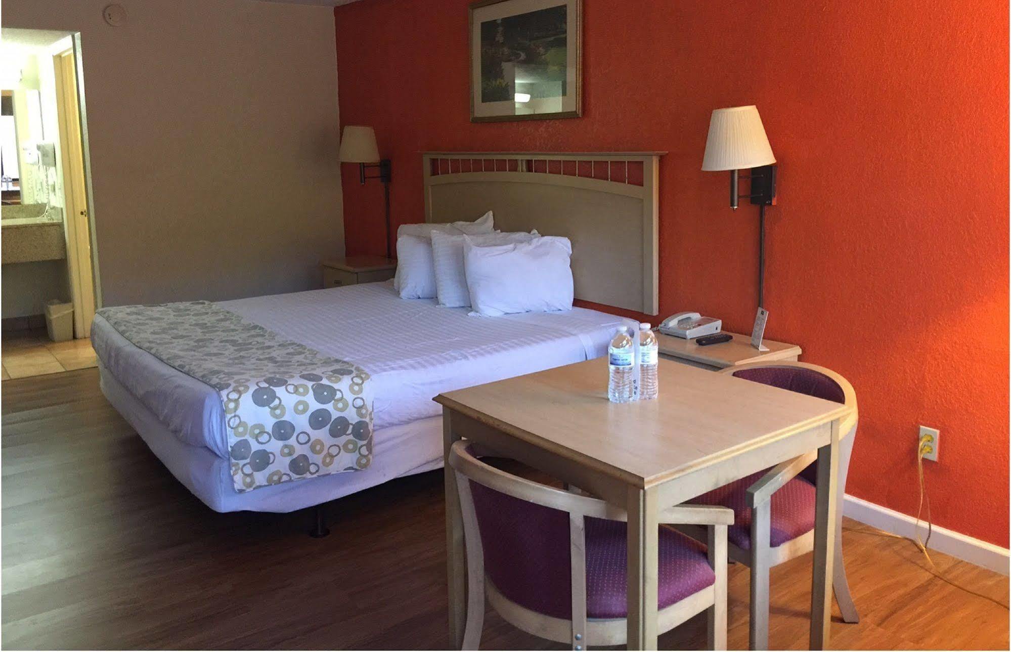 Country Hearth Inn- Kissimmee Εξωτερικό φωτογραφία